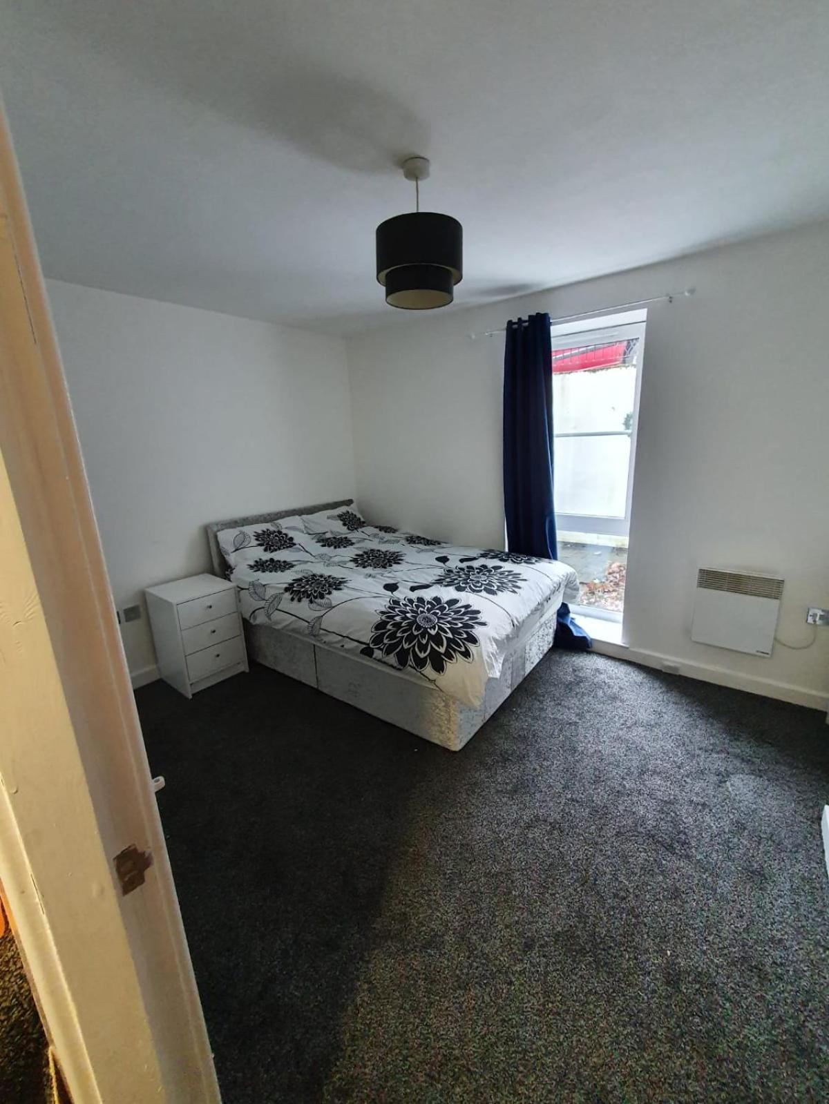 Quiet 2 Bedroom Flat In Darlington With Free Parking, Wi-Fi And More Kültér fotó